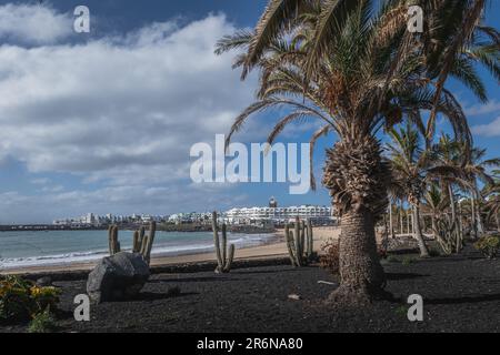 Promenade in Costa Teguise, Lanzarote, Kanarische Inseln Stockfoto