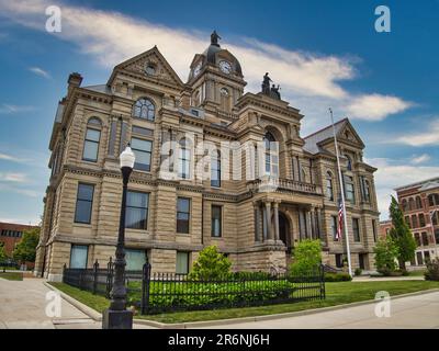 Das Hancock County Courthouse ist ein historisches Gerichtsgebäude in Findlay, Ohio, USA. Stockfoto