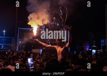 Istanbul, Istanbul, Türkei. 11. Juni 2023. Manchester City Fans feiern den Sieg der UEFA Champions League im Finalspiel der UEFA Champions League 2022/23 zwischen dem FC Internazionale und dem Manchester City FC im Atatuerk Olympiastadion (Kreditbild: © Shady Alassar/ZUMA Press Wire) NUR REDAKTIONELLE VERWENDUNG! Nicht für den kommerziellen GEBRAUCH! Stockfoto