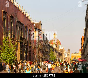 Fußgängerzone der Dom der Straße Moneda von Ex Teresa Arte, ehemaliges Kloster von San Jose, Centro Histórico, Mexiko-Stadt, Mexiko Stockfoto