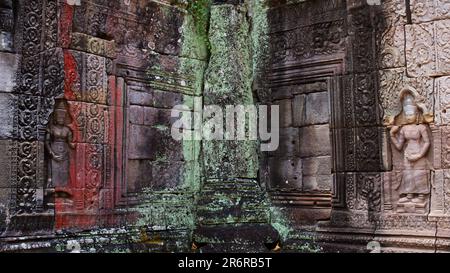 Banteay Kdei ist ein kleiner, aber sehr exquisiter Tempel in der Nähe von Ta Prohm, der nicht sehr renoviert, aber nur geschützt ist. Es wurde von König Jayavarman erbaut. Stockfoto