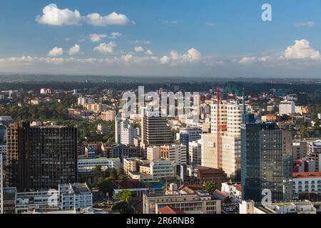 Nairobi, Kenia - Dezember 23: Moderne Hochhäuser im Geschäftsviertel von Nairobi, Kenia am 23. Dezember 2015 Stockfoto