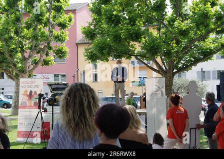 GIUBIASCO, SCHWEIZ - 10. JUNI 2023: Carlo Ammann Rede auf der HelvEthica Talk on Critical Thinking Event Stockfoto