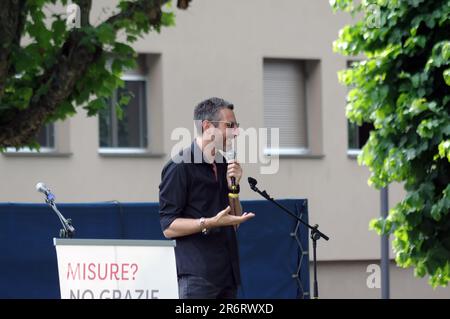 GIUBIASCO, SCHWEIZ - 10. JUNI 2023: Matteo Gracis Italienischer Journalist auf der HelvEthica-Veranstaltung Stockfoto