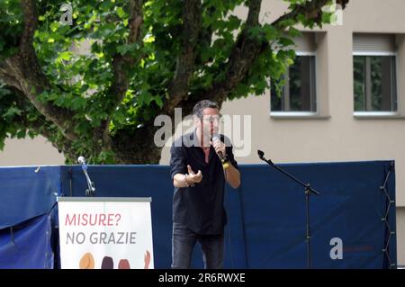 GIUBIASCO, SCHWEIZ - 10. JUNI 2023: Matteo Gracis Italienischer Journalist auf der HelvEthica-Veranstaltung Stockfoto