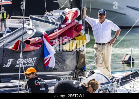 Scheveningen, Niederlande. 11. Juni 2023 SCHEVENINGEN - König Willem-Alexander und Königin Maxima besuchen das Ende der sechsten Etappe des Ocean Race. Das Ocean Race ist einer der größten Segelturniere der Welt. ANP JEFFREY GROENEWEG netherlands Out - belgium Out Credit: ANP/Alamy Live News Stockfoto