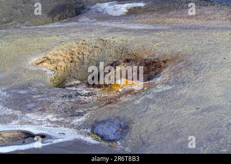 Namaskard solfataras-Gebiet Stockfoto