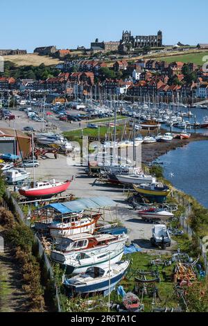 Blick entlang der Esk in Richtung Whitby Stockfoto