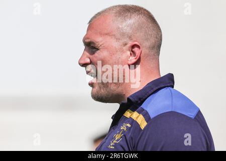 Mark Applegarth Head Coach of Wakefield Trinity während des Spiels der Betfred Super League Round 15 Wakefield Trinity vs Leeds Rhinos im Be Well Support Stadium, Wakefield, Großbritannien, 11. Juni 2023 (Foto von Mark Cosgrove/News Images) Stockfoto