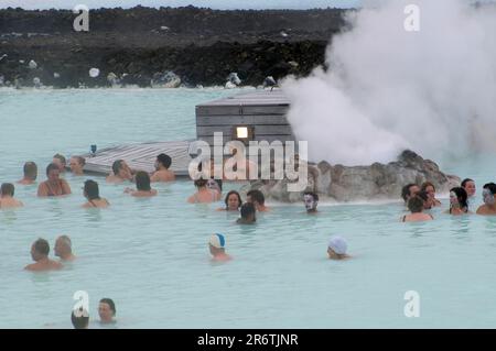 Blaue Lagune, Grindavik, Reykjavik, Reykjanes-Halbinsel, Island, Natürliches Bad, Blaa Lonid Stockfoto