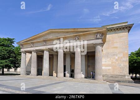 Neue Wache, Zentraldenkmal, unter den Linden, Berlin-Mitte, Deutschland Stockfoto