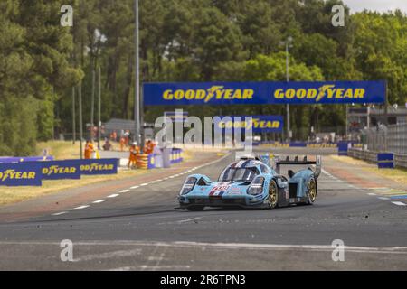 708 DUMAS Romain (Fra), BRISCOE Ryan (aus), PLA Olivier (Fra), Glickenhaus Racing, Glickenhaus 007, Aktion während der 24 Stunden von Le Mans 2023 auf dem Circuit des 24 Heures du Mans vom 10. Bis 11. Juni 2023 in Le Mans, Frankreich - Foto: Damien Saulnier/DPPI/LiveMedia Stockfoto