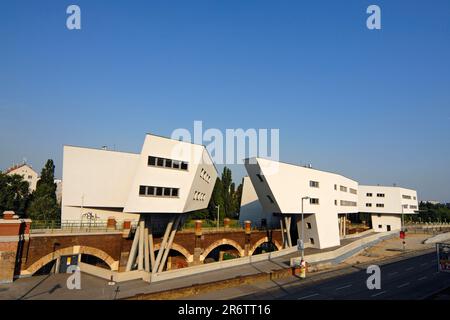 Haus der Architektin Zaha Hadid, Spittelauer Laende, Wien, Österreich Stockfoto