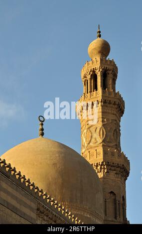 Kuppel und Minarett, Madrasa Khanqah von Sultan Barquq, Kairo, Ägypten Stockfoto