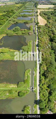 Caen Hill Schleusenflug auf Kennet und Avon Kanal nahe Devizes Wiltshire Stockfoto