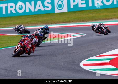 Florenz, Italien. 11. Juni 2023; Autodromo Internazionale del Mugello, Scarperia e San Piero, Florenz, Italien; 2023. Italienischer MotoGP-Renntag; Nummer 23 Ducati Lenovo Teamreiterin Enea Bastianini während des Rennens Credit: Action Plus Sports Images/Alamy Live News Stockfoto