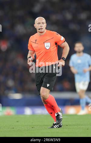 Istanbul, Türkei. 10. Juni 2023. Schiedsrichter Szymon Marciniak in Aktion während des Finalspiels der UEFA Champions League zwischen Manchester City und Inter im Atatürk Olympiastadion. Endstand: Manchester City 1:0 Inter. Endstand: Manchester City 1:0 Inter. (Foto: Grzegorz Wajda/SOPA Images/Sipa USA) Guthaben: SIPA USA/Alamy Live News Stockfoto