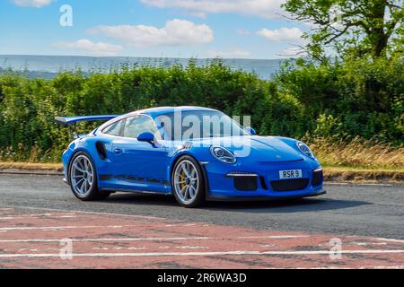 Ein Porsche 911 GT3 RS PDK Auto Blue Car Coupe Benzin auf der Classic & Performance Motor Show im Hoghton Tower Stockfoto