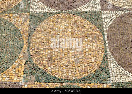 Reich verzierte Bodenmosaike in den Caracalla-Bädern, die Caracalla-Bäder waren die zweitgrößte antike Therme in Rom, Italien Stockfoto
