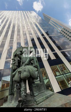 Das Gentrified Area von La Défense, dem wichtigsten Geschäftsviertel, im Pariser Stadtgebiet, Frankreich Stockfoto