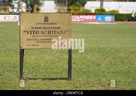 Palermo, Italien. 11. Juni 2023. Unterschrift gewidmet Vito Schifani während Campionato Italiano Assoluto di Societa, Italian Athletics in Palermo, Italien, Juni 11 2023 Kredit: Independent Photo Agency/Alamy Live News Stockfoto