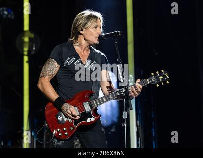 Keith Urban tritt am 2. Tag des CMA Fests im Nissan Stadium am Donnerstag, den 9. Juni 2023, in Nashville, Tennessee auf. (Foto: Amiee Stubbs/ImageSPACE/Sipa USA) Guthaben: SIPA USA/Alamy Live News Stockfoto