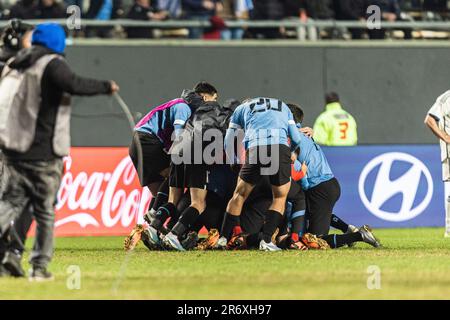 Uruguay-Team nach dem Finale der FIFA U20-Weltmeisterschaft Uruguay U20 gegen Italien U20 im La Plata Stadium, Tolosa, Argentinien, 11. Juni 2023 (Foto: Mateo Occhi/News Images) Stockfoto