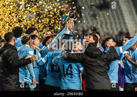 Uruguay-Team nach dem Finale der FIFA U20-Weltmeisterschaft Uruguay U20 gegen Italien U20 im La Plata Stadium, Tolosa, Argentinien, 11. Juni 2023 (Foto: Mateo Occhi/News Images) Stockfoto