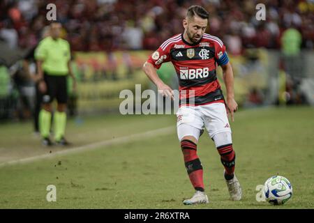 Rio De Janeiro, Brasilien. 11. Juni 2023. Spieler Everton Ribeiro von Flamengo, während eines Spiels gegen Grêmio, gültig für die brasilianische Meisterschaft 2023, im Maracanã-Stadion, nördlich von Rio de Janeiro, in der Nacht dieses Sonntags, 11. Kredit: Brasilien Photo Press/Alamy Live News Stockfoto