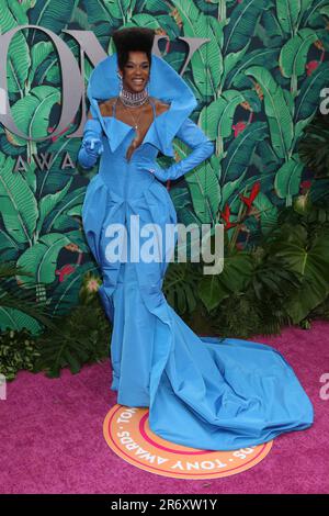 New York, New York, USA. 11. Juni 2023. J. Harrison Ghee bei den 76. Annual Tony Awards im United Palace Theater am 11. Juni 2023 in New York City. Kredit: Rw/Media Punch/Alamy Live News Stockfoto