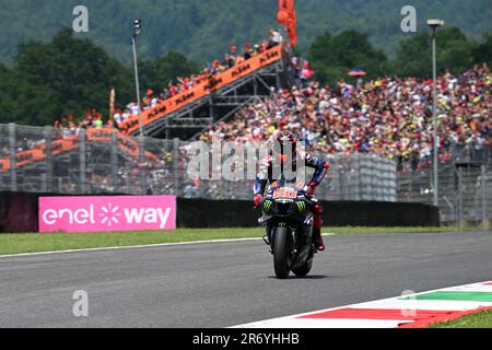 Mugello International Circuit, Mugello, Italien, 11. Juni 2023, Französischer Fahrer Fabio Quartararo von Monster Energy Yamaha MotoGP am Ende der MotoGP r Stockfoto