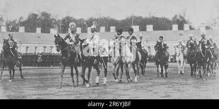 Russischer Kaiser Nicholas II. Und deutscher Kronprinz Wilhelm. Foto wurde 1911 aufgenommen. Stockfoto