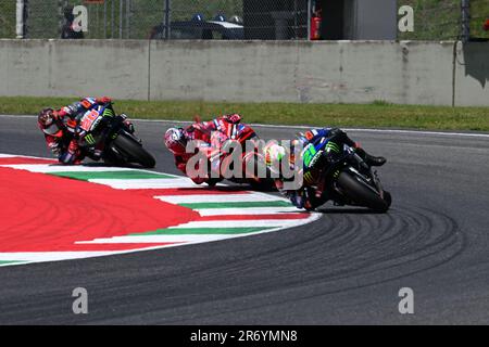 Mugello, Italien. 11. Juni 2023. Italienischer Fahrer Franco Morbidelli von Monster Energy Yamaha MotoGP kämpft um Position beim Rennen MotoGP Grand Prix von Italien, MotoGP World Championship in Mugello, Italien, Juni 11 2023 Kredit: Independent Photo Agency/Alamy Live News Stockfoto