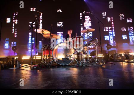 Barrowland Glasgow - CHVRCHES vor den Besuchern der Heimatstadt am berühmten Veranstaltungsort. Stockfoto