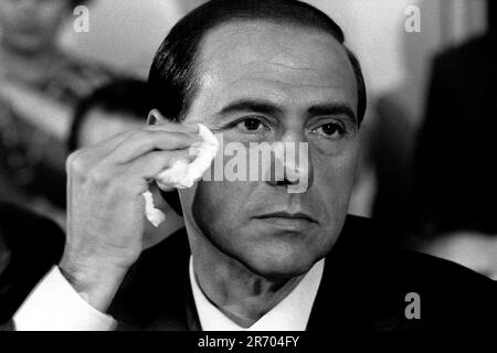 Photo Repertory, Italien. 30. Juni 2023. UNITY DAY SILVIO BERLUSCONI, HISTORISCHES ARCHIV (MAILAND - 1986-09-06, ) ps das Foto kann in Bezug auf den Kontext verwendet werden, in dem es aufgenommen wurde, und ohne die diffamierende Absicht des Dekorums der repräsentierten Personen nur redaktionelle Verwendung Kredit: Independent Photo Agency/Alamy Live News Stockfoto