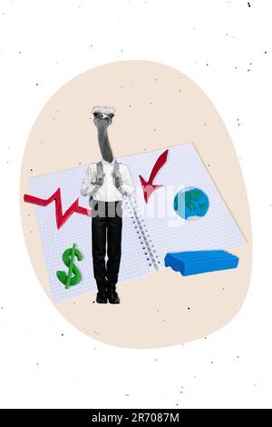 Collage-Bild eines Straußenvogel-Tier-Kopf Kind-Finanzierung Schulbuch Plasticine Welt globaler Fall isoliert vor beigem Hintergrund Stockfoto