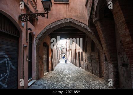 Italien. Emilia Romagna. Ferrara. In die Altstadt. Via delle Volte Stockfoto