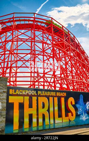 Der große Dipper am Blackpool Pleasure Beach Stockfoto