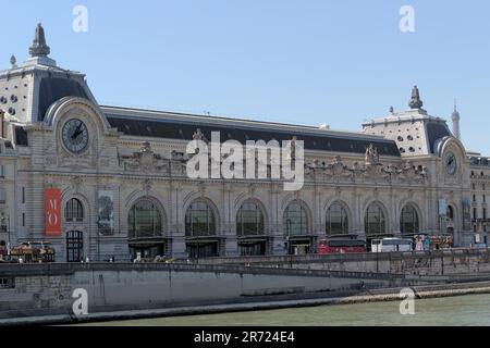 Musée d'Orsay am Ufer der seine, Paris, Frankreich Stockfoto