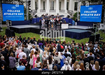 Washington, Usa. 12. Juni 2023. Logan Eggleston, National Volleyball Player of the Year von der University of Texas in Austin, spricht auf einer Veranstaltung zum College Athlete Day am South Lawn of the White House am 12. Juni 2023 in Washington, DC das Weiße Haus veranstaltet die Veranstaltung zu Ehren der nationalen NCAA-Champions 2022-2023 aus dem ganzen Land. (Foto: Samuel Corum/Sipa USA) Guthaben: SIPA USA/Alamy Live News Stockfoto