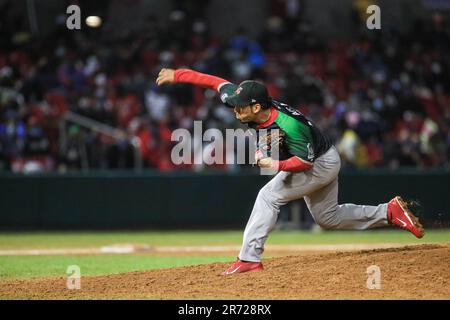 MAZATLAN, MEXIKO - FEBRUAR 05: Fernando Salas Pitcher für Los Tomateros de Culiacan, während eines Spiels zwischen Puerto Rico und Mexiko als Teil der Serie del Caribe 2021 im Teodoro Mariscal Stadium am 5. Februar 2021 in Mazatlan, Mexiko. (Foto von Norte Photo/) Stockfoto