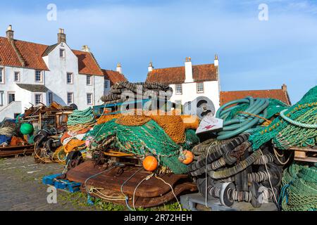 Gyles House und Fischernetz, Pittenweem, Fischerdorf, Fife, Schottland, UK Stockfoto