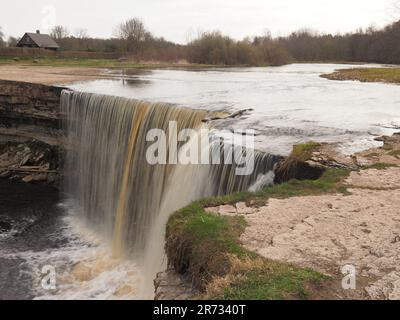 Wasserfall im Lahemaa-Nationalpark, Estland (Jagala-Wasserfall) Stockfoto