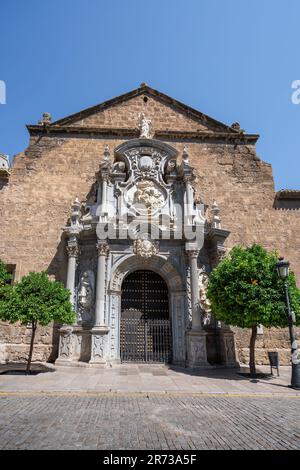 Kirche der Heiligen Justus und Pastor (Iglesia de los Santos Justo y Pastor) - Granada, Andalusien, Spanien Stockfoto