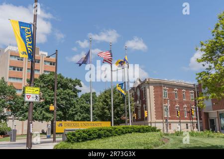Philadelphia, Pennsylvania- 5. Juni 2023: Eingangsschild der Drexel University. Die Drexel University ist eine private Forschungsuniversität mit ihrem Hauptcampus Stockfoto