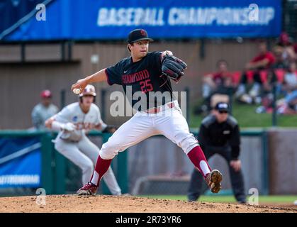 Juni 12 2023 Palo Alto CA U.S.A. während des NCAA Super Regional Baseballspiels zwischen Texas Longhorns und dem Stanford Cardinal in Klein Field/Sunken Diamond in Palo Alto Calif Thurman James/CSM(Kreditbild: © Thurman James/Cal Sport Media) Stockfoto