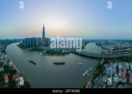 12. März 2023: Panoramablick auf das Wohngebiet Landmark, wo sich das 81-stöckige Gebäude befindet, Binh Thanh District, HCMC Stockfoto