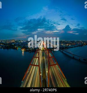 8. Juni 2022: Binh Loi Baum in der Pham Van Dong Straße im Bezirk Binh Thanh, Ho Chi Minh Stadt, Vietnam Stockfoto