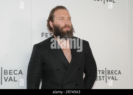 In New York City. 11. Juni 2023. New York, USA, 10. Juni 2023 – Jai Courtney besucht die „Catch Dust“-Premiere beim Tribeca Festival 2023 im Village East Cinema am 11. Juni 2023 in New York City. Kredit: Luiz Rampelotto/EuropaNewswire/dpa/Alamy Live News Stockfoto
