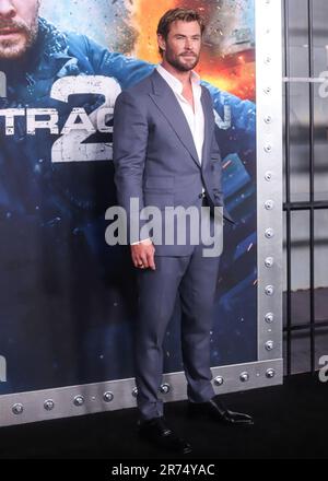 New York City, Usa. 12. Juni 2023. MANHATTAN, NEW YORK CITY, NEW YORK, USA - 12. JUNI: Der australische Schauspieler Chris Hemsworth trifft am 12. Juni 2023 auf der New Yorker Premiere von Netflix „Extraction 2“ im Jazz im Lincoln Center in Manhattan, New York City, New York, USA ein. (Foto: Jordan Hinton/Image Press Agency) Kredit: Image Press Agency/Alamy Live News Stockfoto